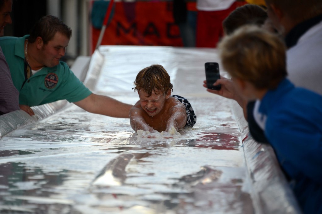 ../Images/Donderdag kermis 479.jpg